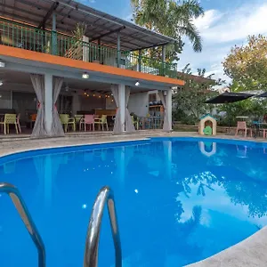 https://jardn-mrida.hotelsmerida.org
